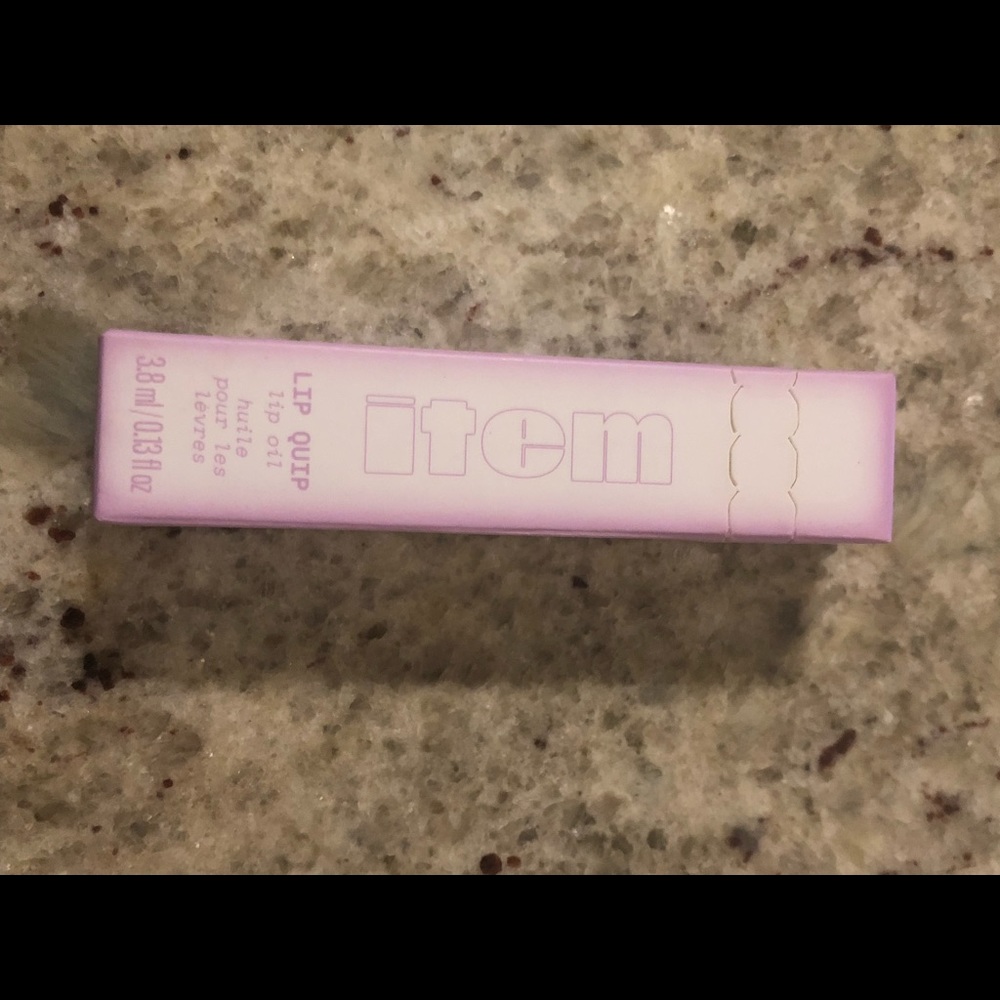 Lip quip from item beauty BRAND NEW